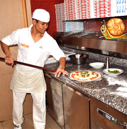 Qualified Pizzaioli for our traditional pizza in franchising with Stuzzicando, Made in Italy slow pizza to create a fast food restaurant business in any city of the world, Stuzzicando manufacturer cooking equipment and made in Italy food ingredients to prepare the most traditional Italian dishes as bread, pizza, antipasti, spaghetti pasta, handmade meals, lasagna, risoto, ice cream, coffee, italian beer and more for your complete Stuzzicando food restaurant business... we are looking for partners and investors in USA, Germany, England, Netherland, Middle East, China, Japan, Spain, Belgium, Austria, Poland, Argentina, Brazil food investors
